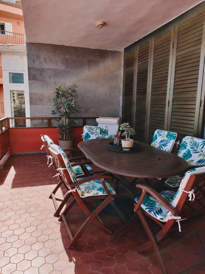 Front Line Beach With Fantastic Terrace. Тельде Экстерьер фото